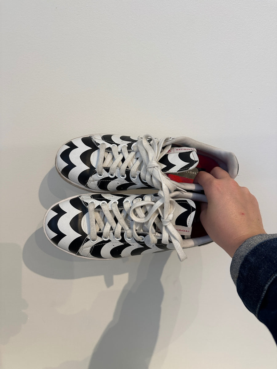 Adidas X Marimekko Sneakers, Size 7.5 (#426) – Morningtide