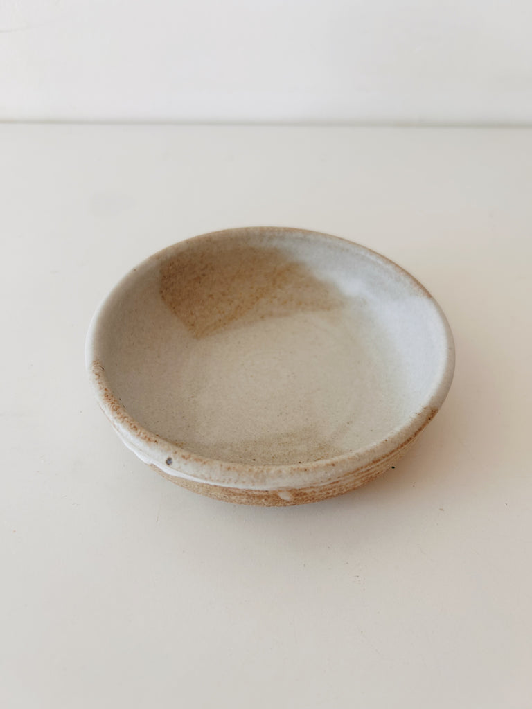 Colleen Hennessey - Condiment Bowl, Matte White/Grey, B