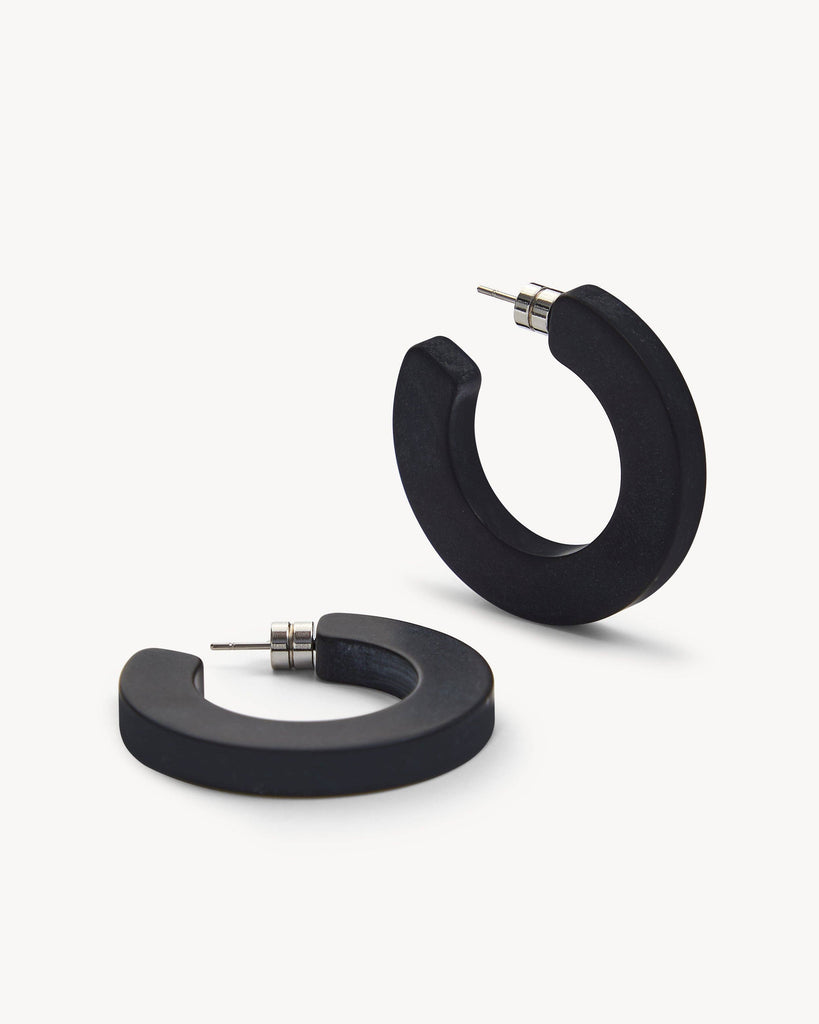 MACHETE - Kate Hoops in Black Matte