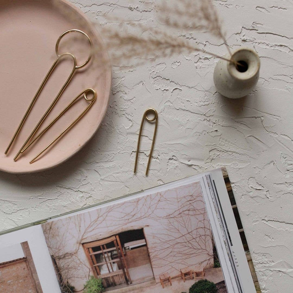 Vanderzee - Crescent Hair Fork: Smooth / Large