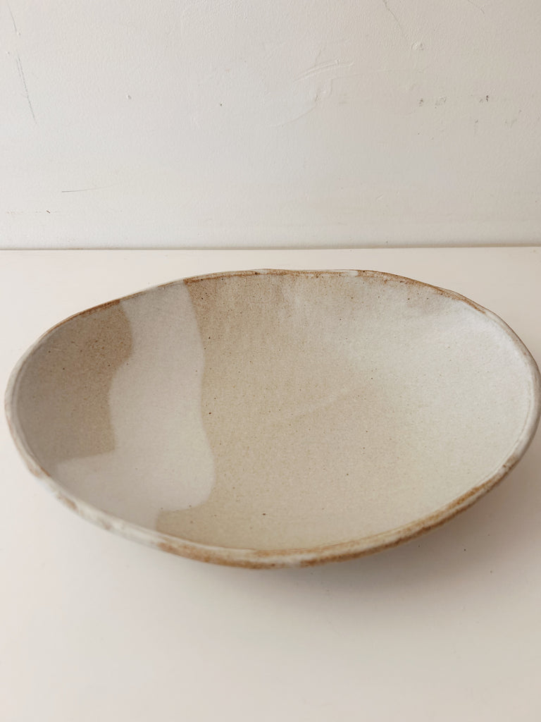Colleen Hennessey - Oval Bowl, Matte White / Grey, B