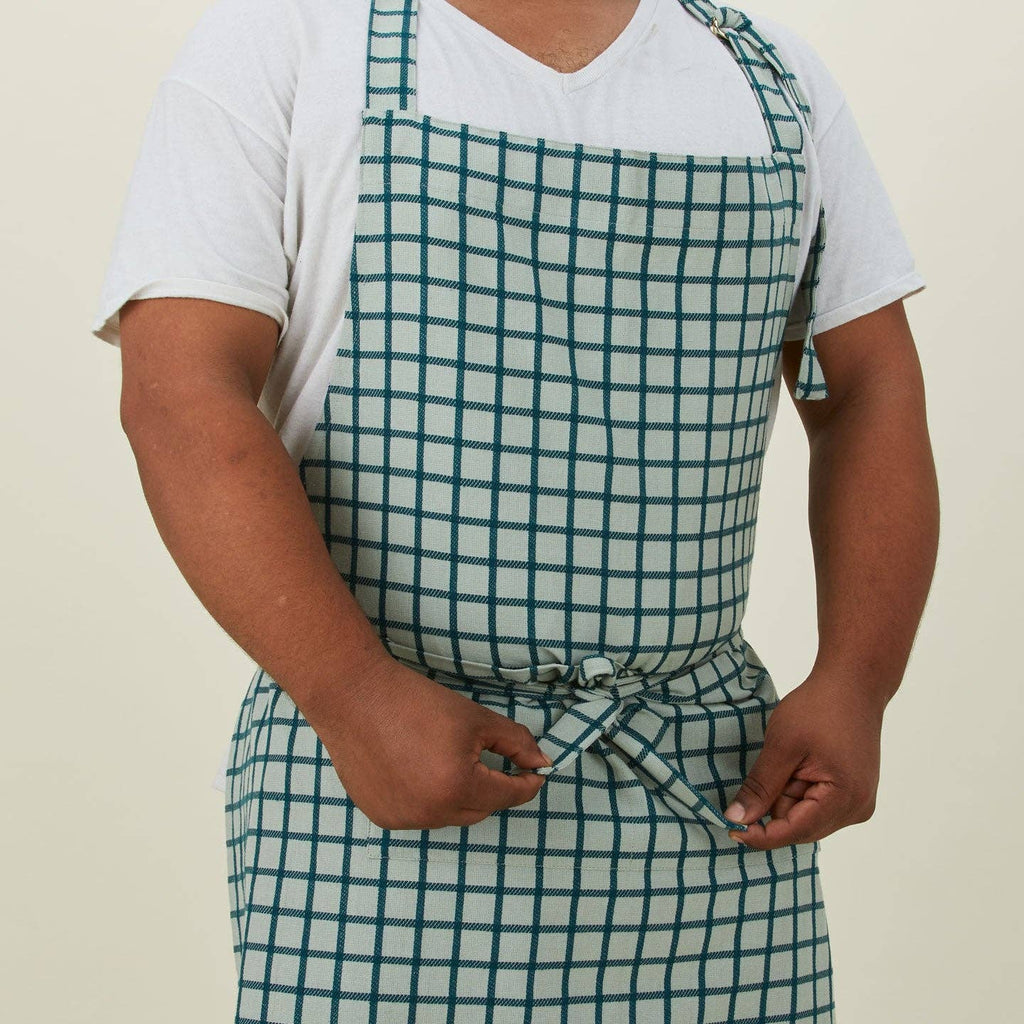 Hawkins New York - ESSENTIAL YARN DYED CHECK APRON: LIGHT GREY/DARK GREY