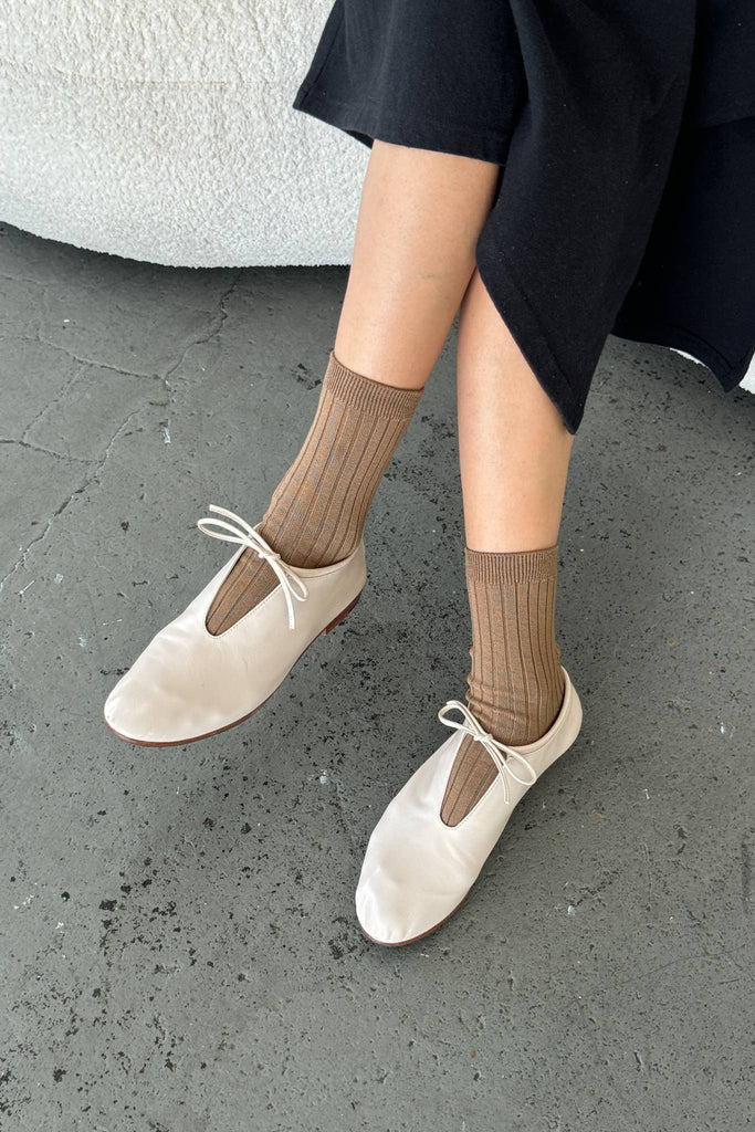 Le Bon Shoppe - Her Socks - Mercerized Combed Cotton Rib: Dark Tan