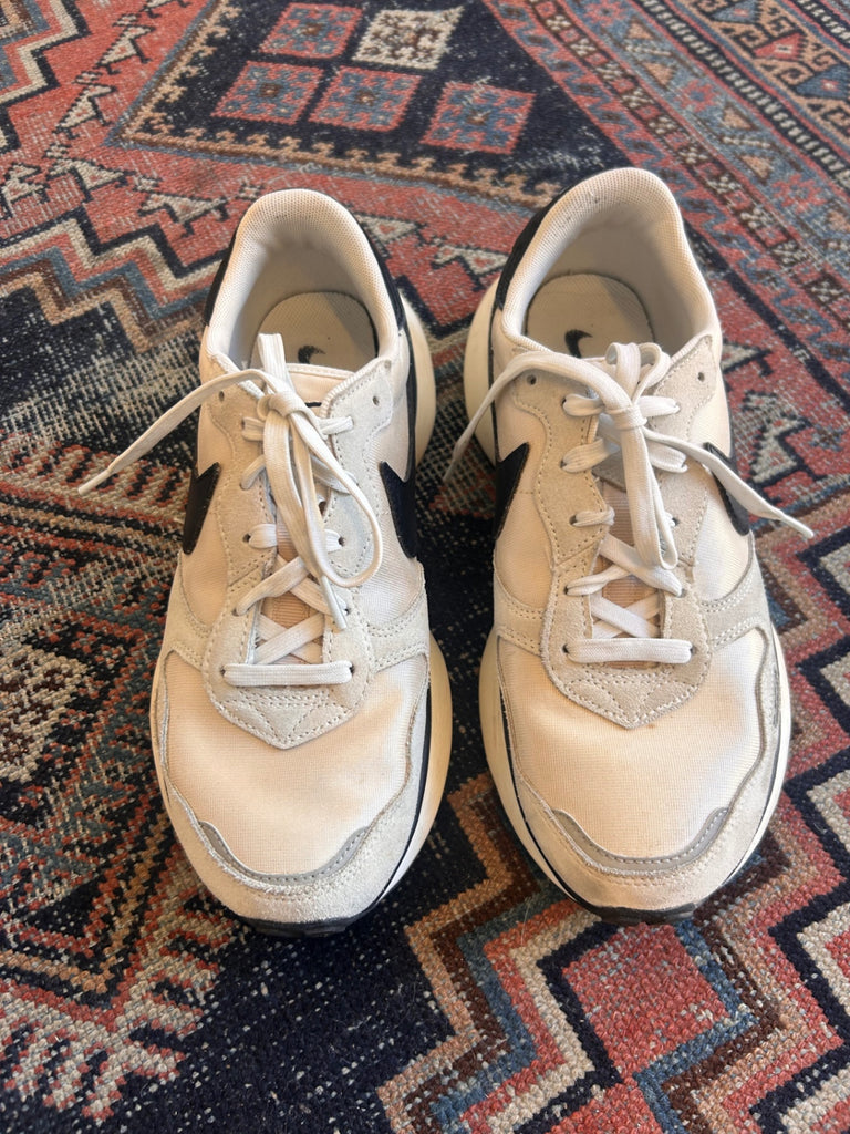 LOOP - Nike Waffle Phoenix, Sz. 9.5 (#137)