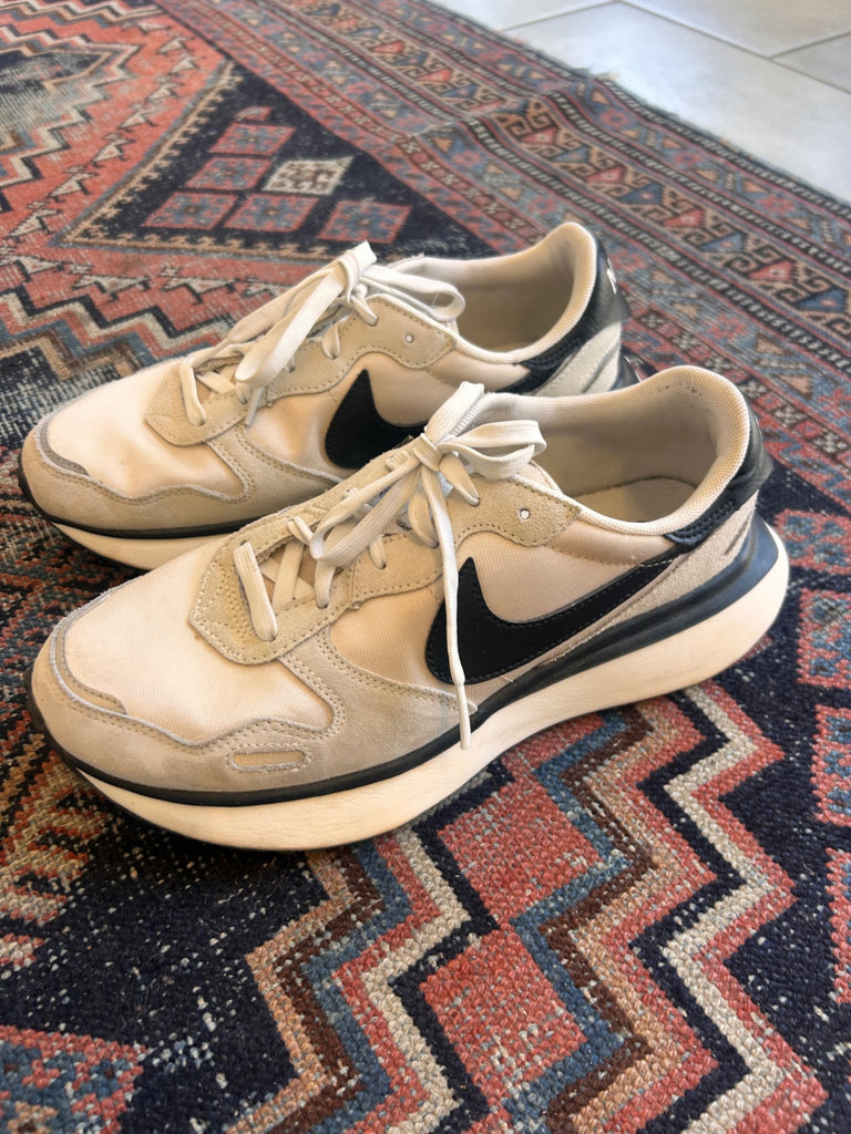 LOOP - Nike Waffle Phoenix, Sz. 9.5 (#137)