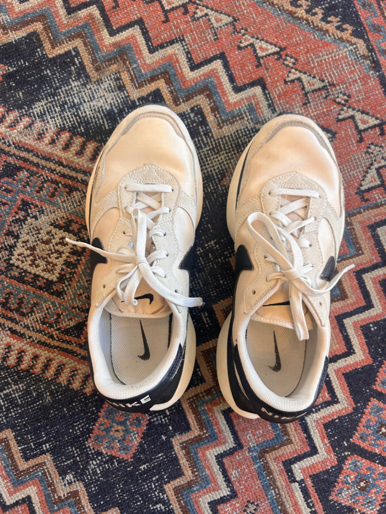 LOOP - Nike Waffle Phoenix, Sz. 9.5 (#137)
