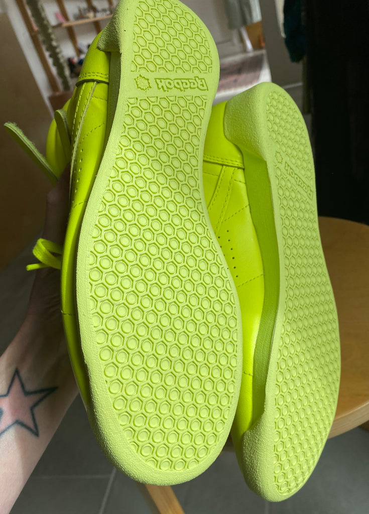 LOOP - Reebok Solar Acid Yellow Hi-Top Sneakers, Sz 7.5 (#17)