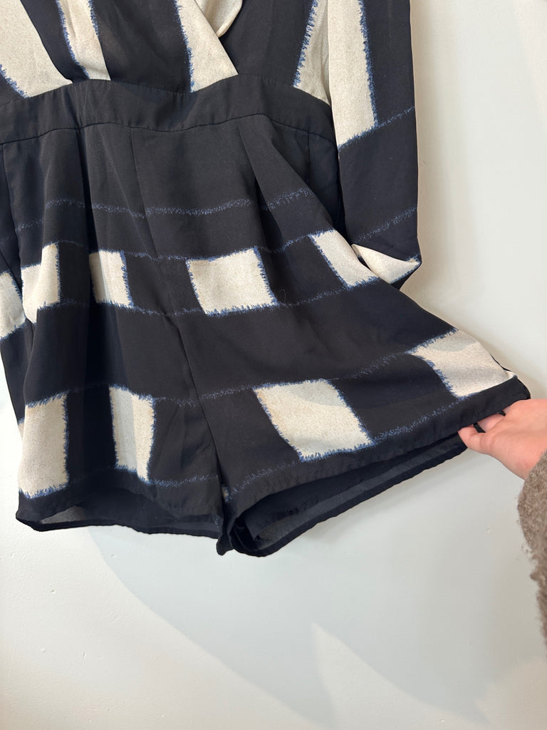 LOOP - Trouvé Longsleeve Romper, Size 4 (#431)