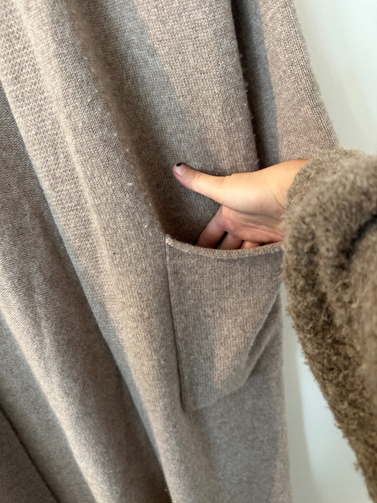 LOOP - Reformation Cashmere Sweater, Size S (#18)