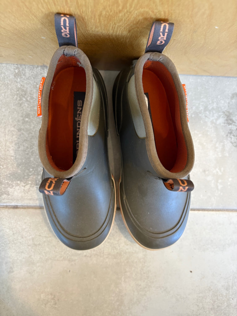 LOOP - Grundens Boots, Size 6 (#281)