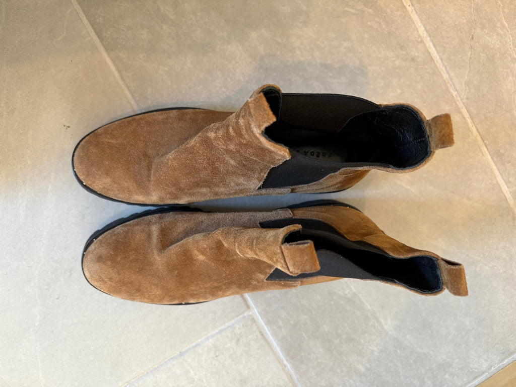 LOOP - Freda Salvador Boots, Size 8 (#423)