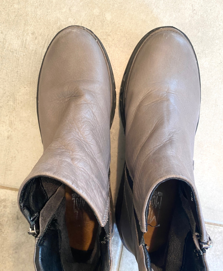 LOOP - Miz Mooz Zip Up Wedge Boots, Sz 8 (#108)