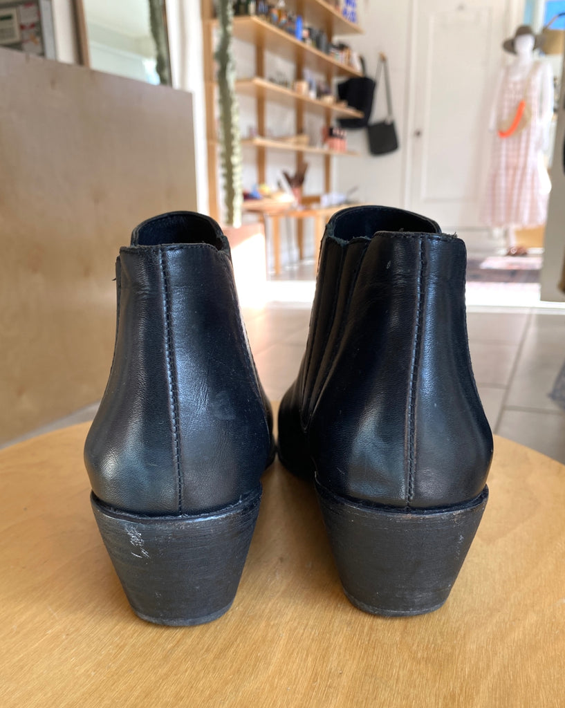 LOOP - Joie Barlow Leather Bootie, Sz 6.5 (#248)