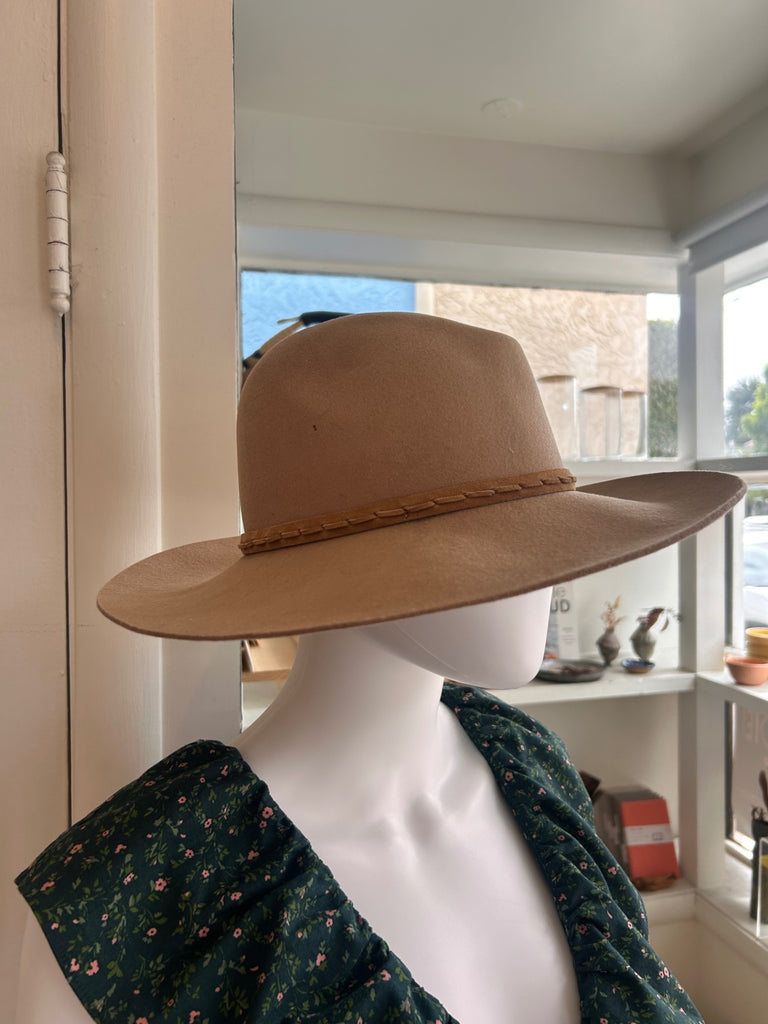 LOOP - Rag and Bone Wool Hat Light Brown, Sz. M (#122)