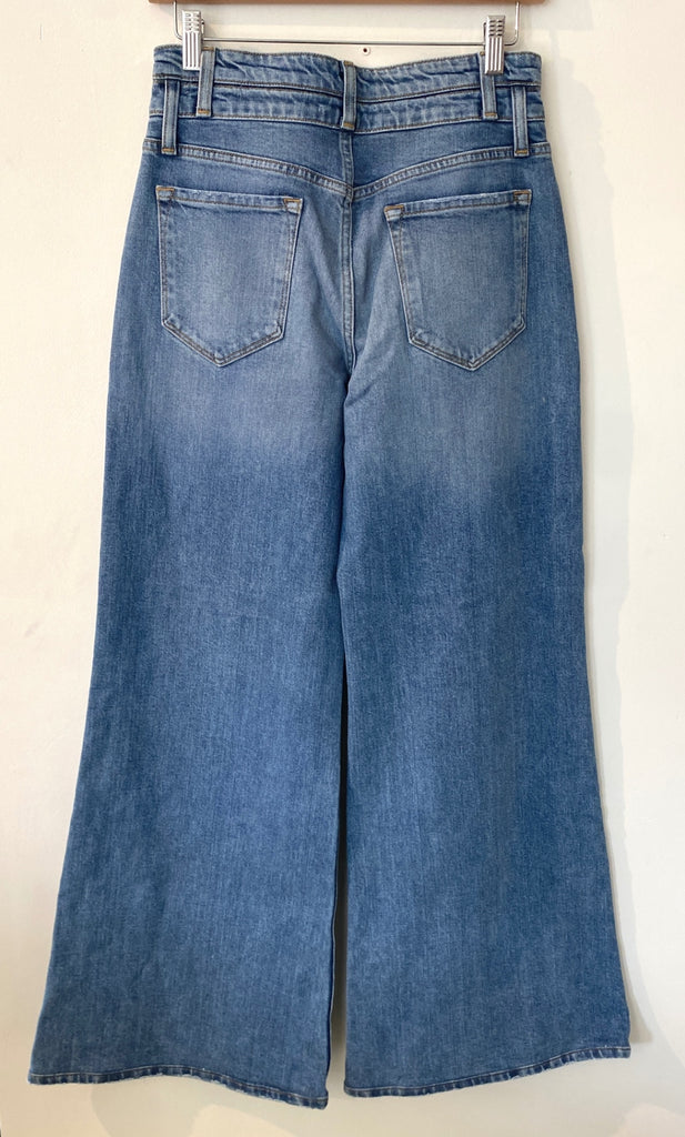 LOOP - FRAME Le Palazzo Jean, Sz 28 (#460)