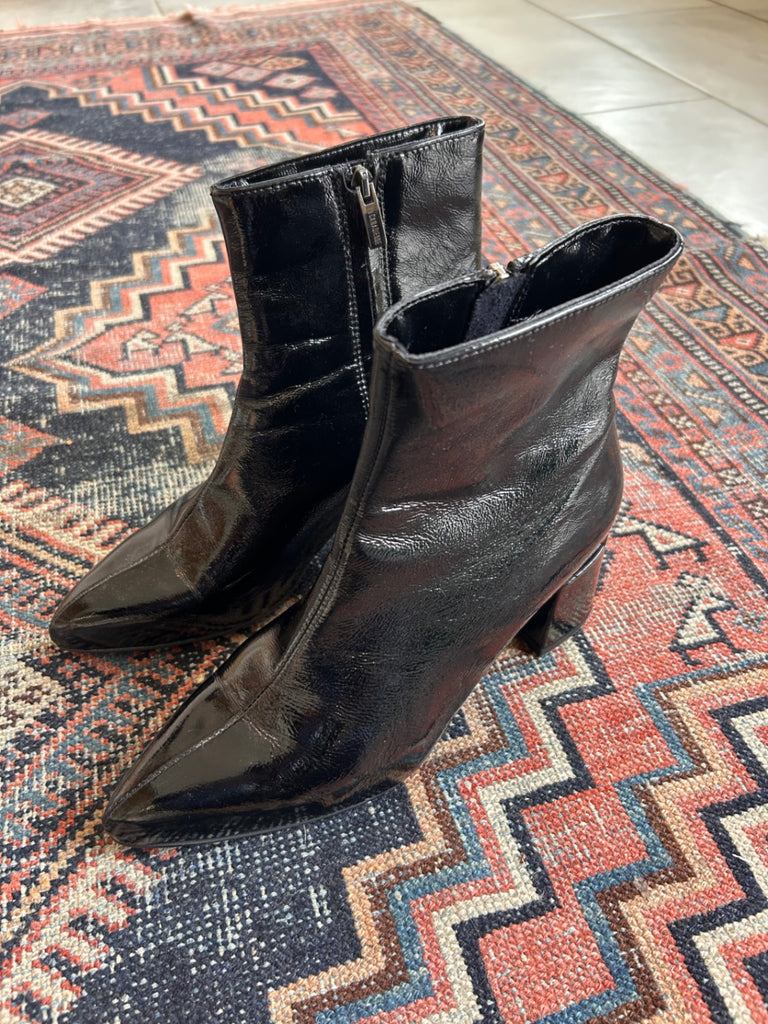 LOOP - La Canadienne Patent Leather Boots, Sz 8.5 (#338)
