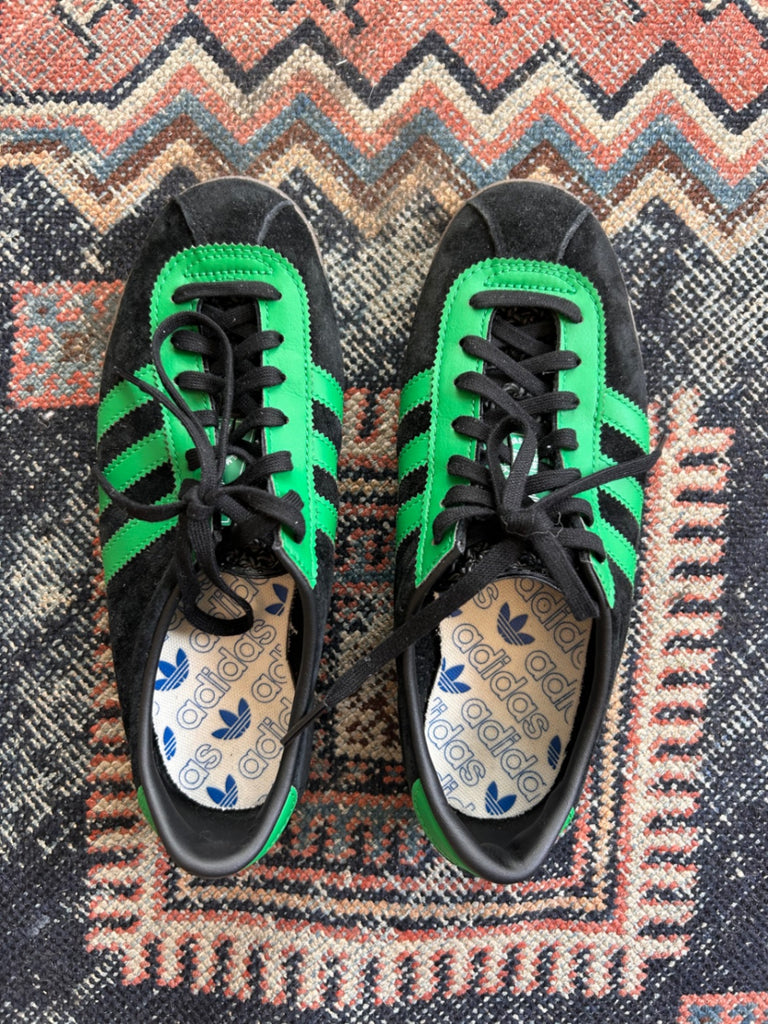 LOOP - Adidas Green and Black Shoes, Sz 5 (#50)