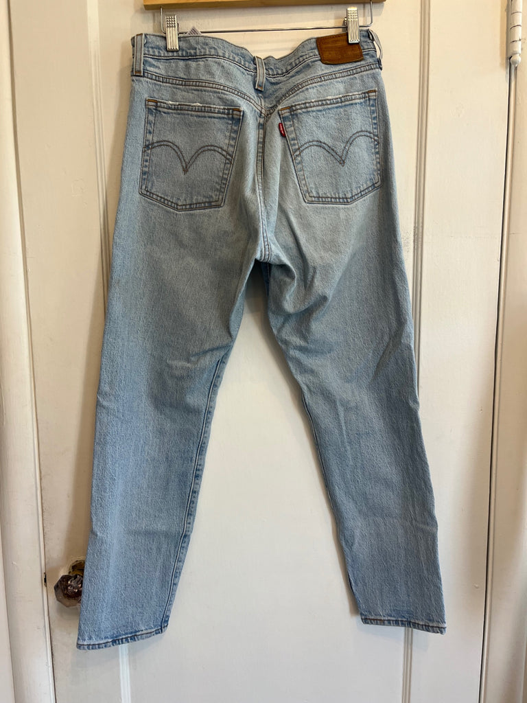 LOOP - Levi’s Wedgie Jeans, Sz 28 (#407)