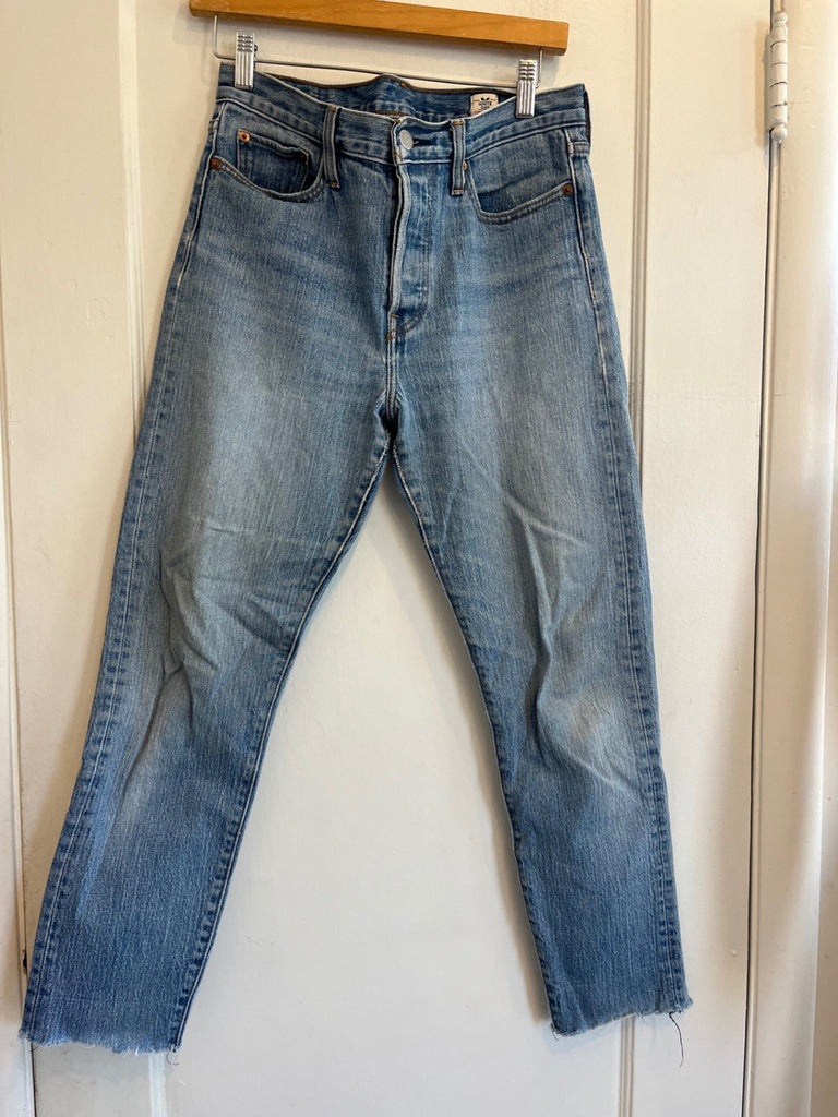 LOOP -Levi’s White Oak Cone Jeans, Sz 29 (#407)