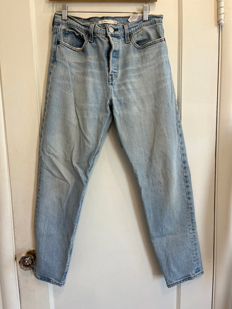 LOOP - Levi’s Wedgie Jeans, Sz 28 (#407)