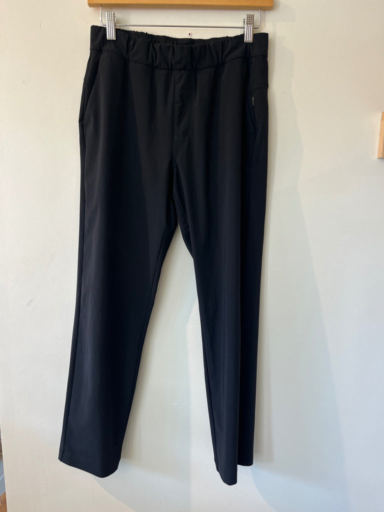 LOOP - Vuori Black Pull-On Pants, (#35)