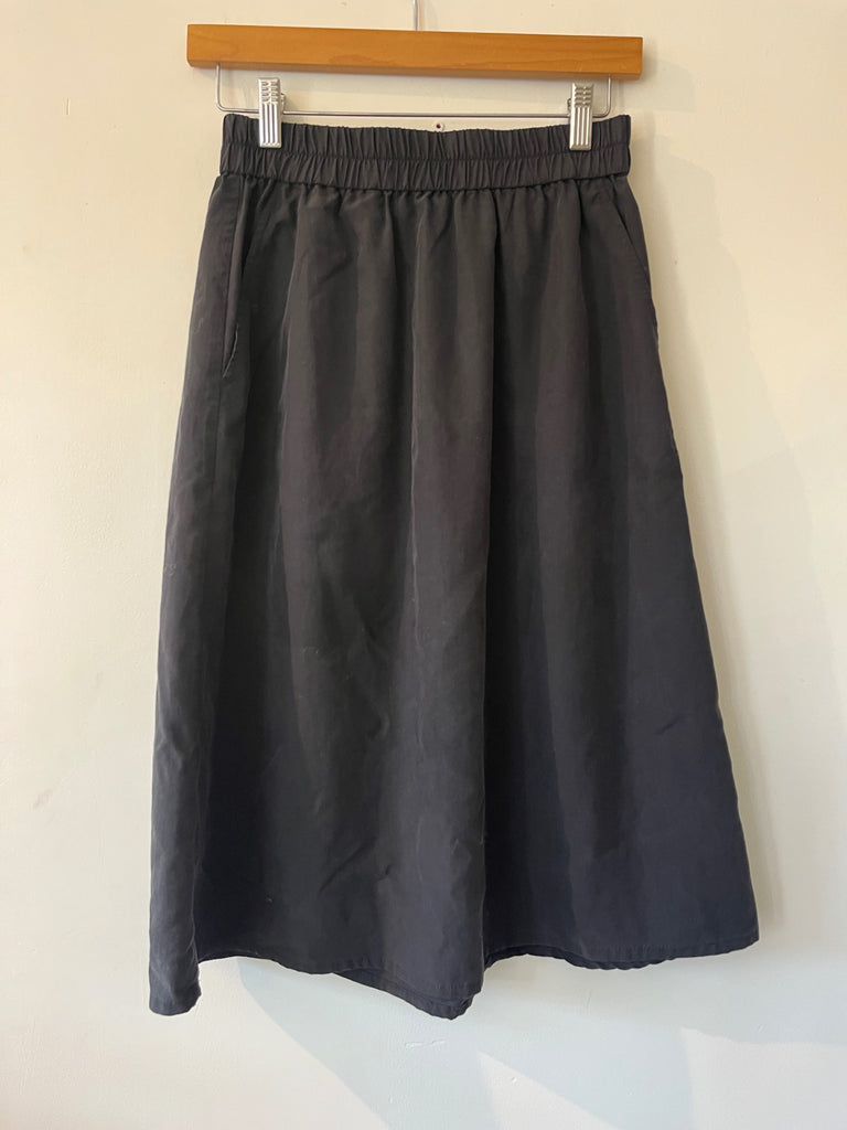 LOOP- Eileen Fisher Black Midi Skirt, Sz XXS (#35)