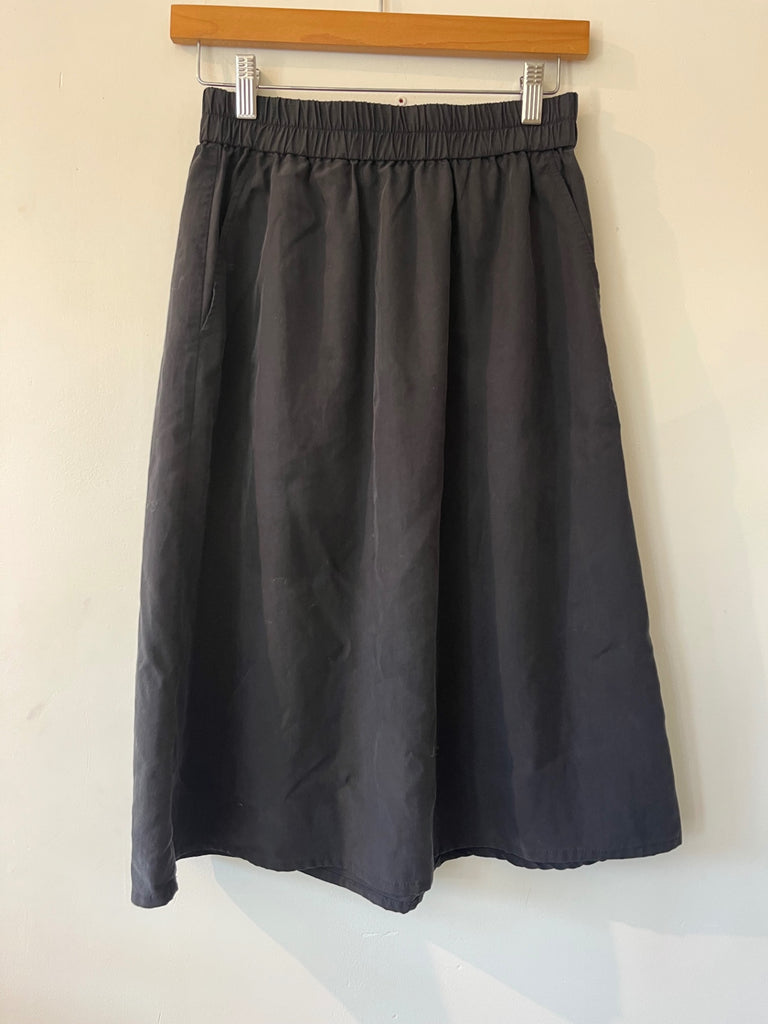 LOOP- Eileen Fisher Black Midi Skirt, Sz XXS (#35)