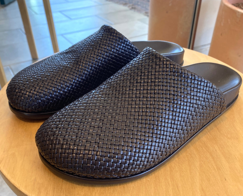 LOOP - Intentionally Blank Mules, Sz 38  (#51)