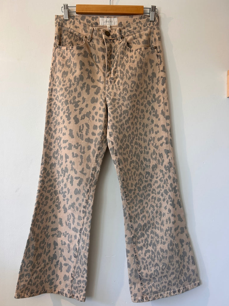 LOOP - The Great. Leopard Print Flare Jeans, Sz. 25 (#54)