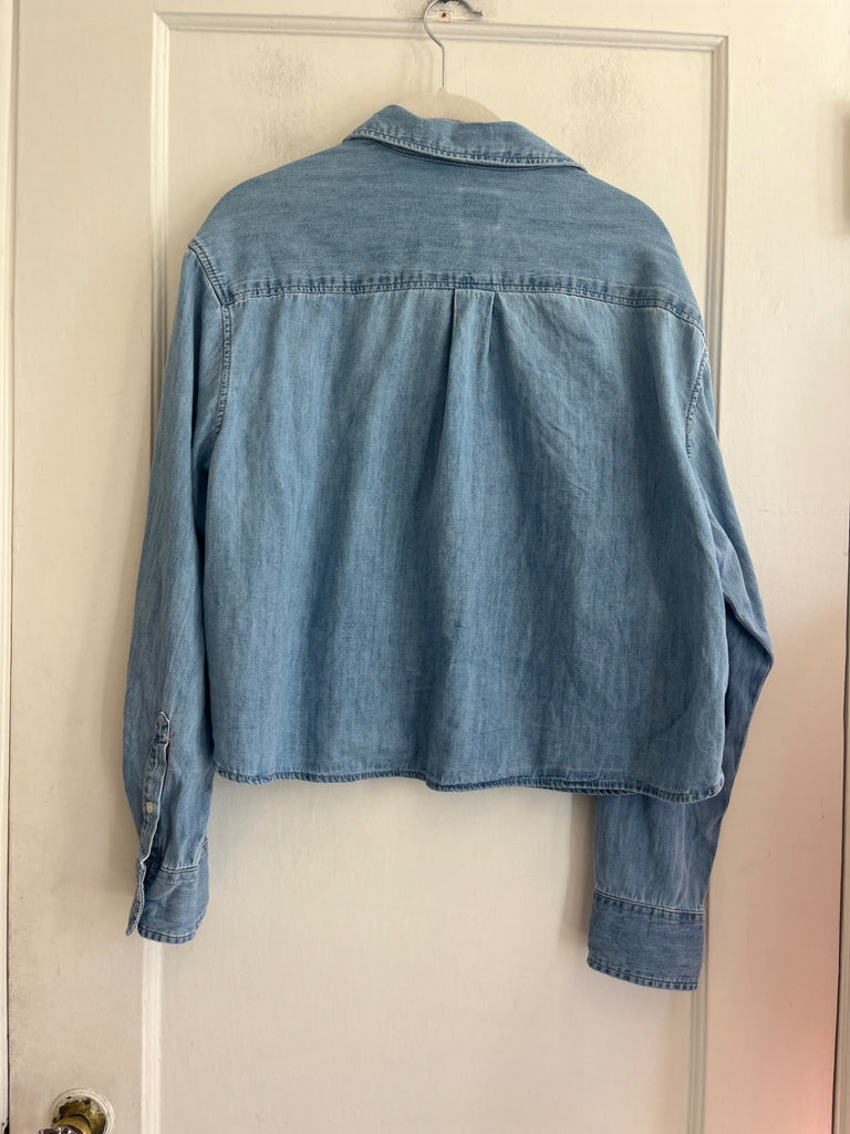 LOOP- GAP Button Up Shirt, Sz M (#54)