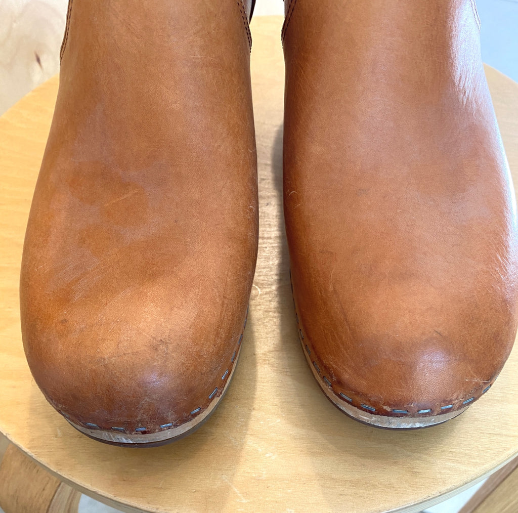 LOOP - Swedish Hasbeens Clog Booties, Sz 41 (#419)