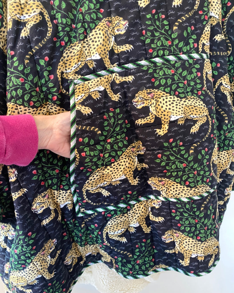 LOOP - Printfresh Fleece Poncho, OS (#419)