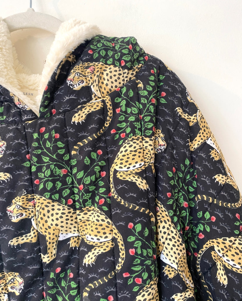 LOOP - Printfresh Fleece Poncho, OS (#419)