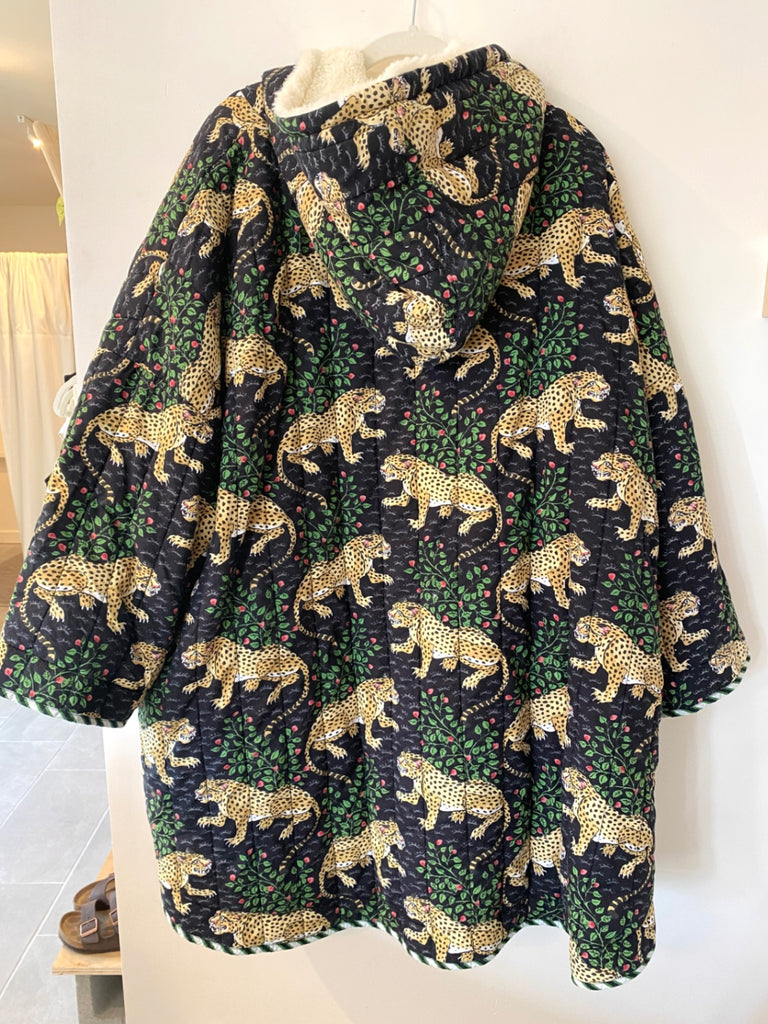 LOOP - Printfresh Fleece Poncho, OS (#419)