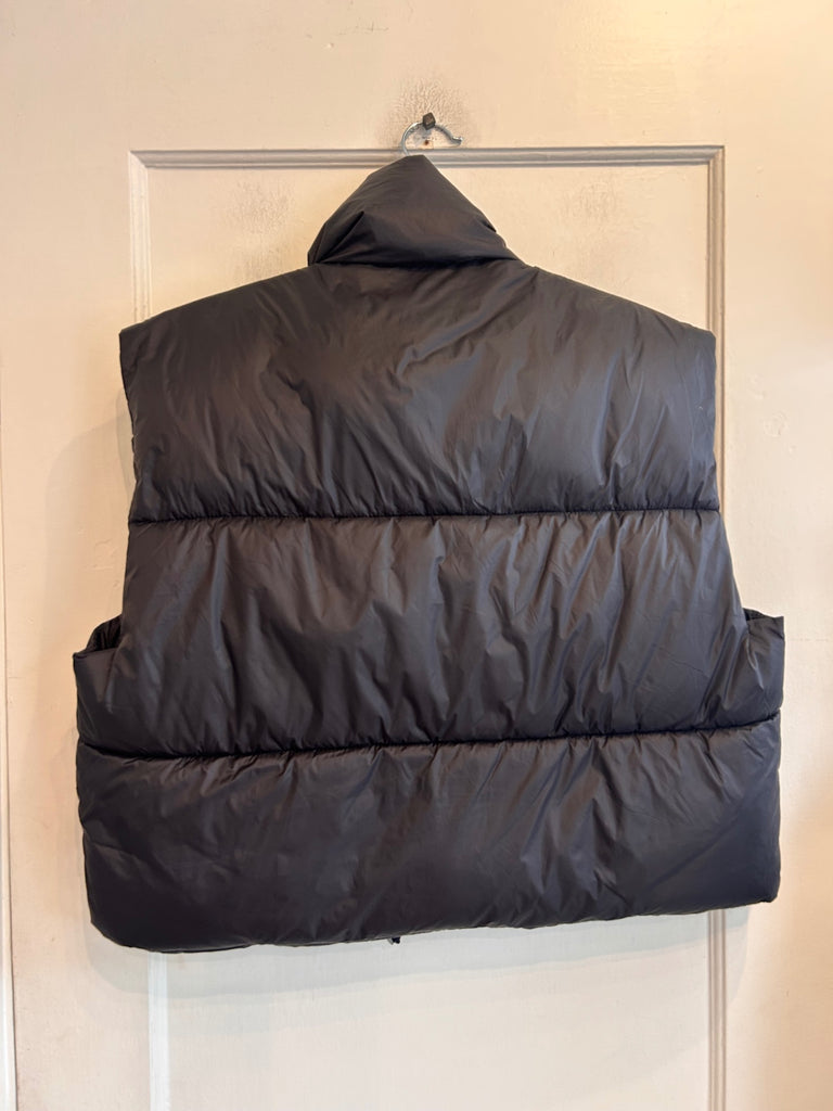 LOOP - Black Puffer Vest, Sz ~M (#413)