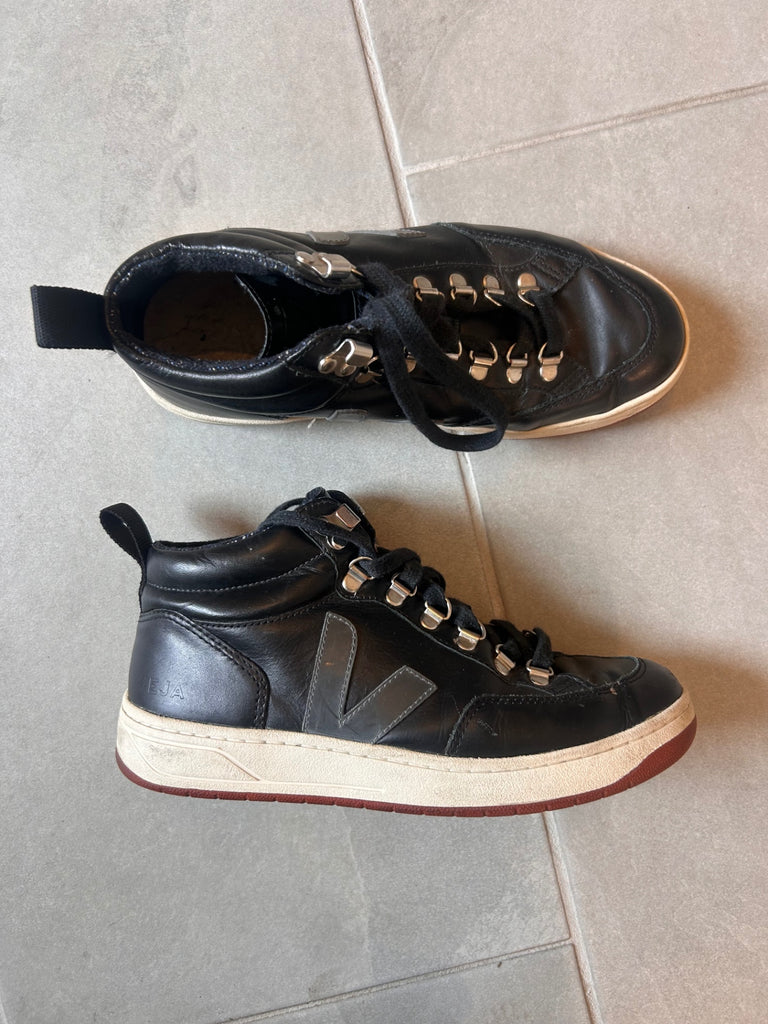 LOOP - Veja High Tops, Sz 7 (#293)