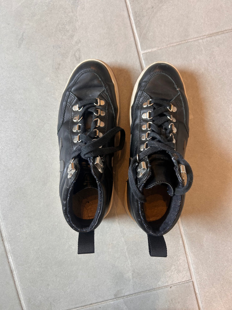 LOOP - Veja High Tops, Sz 7 (#293)