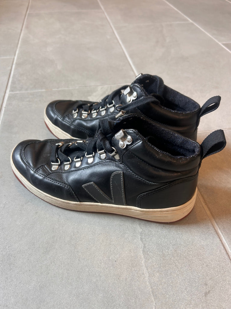 LOOP - Veja High Tops, Sz 7 (#293)