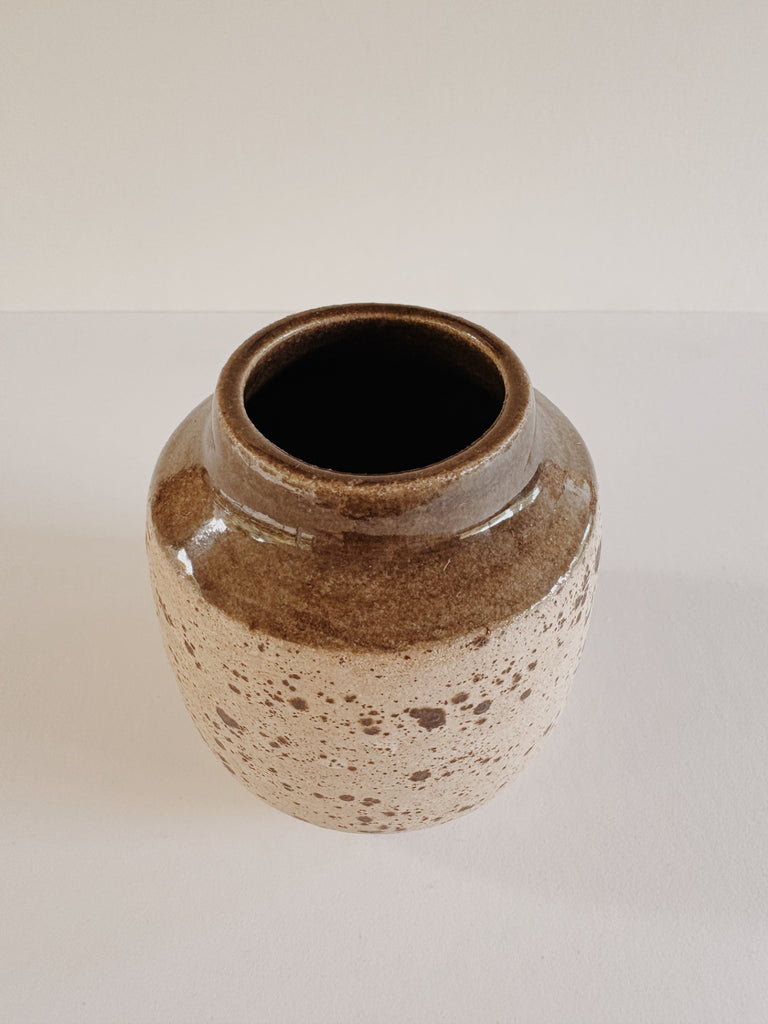 Off Kilter Vase- M