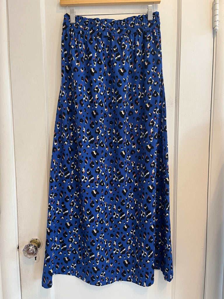 LOOP - Hema Blue Leopard Skirt, Sz S, (#37)