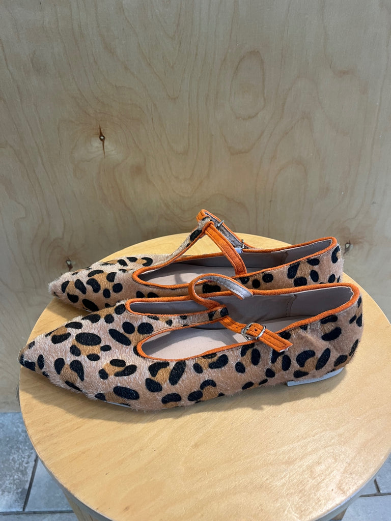 LOOP - Leopard Flats, Sz 40 (#431)