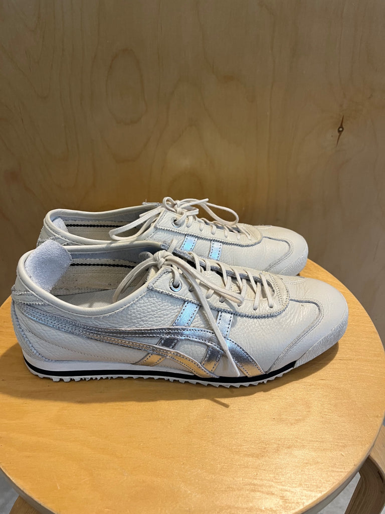 LOOP - Onitsuka Tiger Sneakers, Sz 6.5 (#37)
