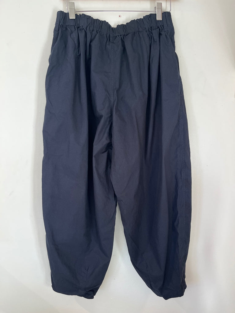 LOOP - miiThaaii Black Cotton Ballon Pants, (#1)