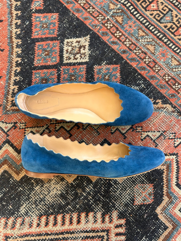 LOOP - Chloe Scalloped Blue Suede Lauren Ballerina Flats, Sz 37 (#130)