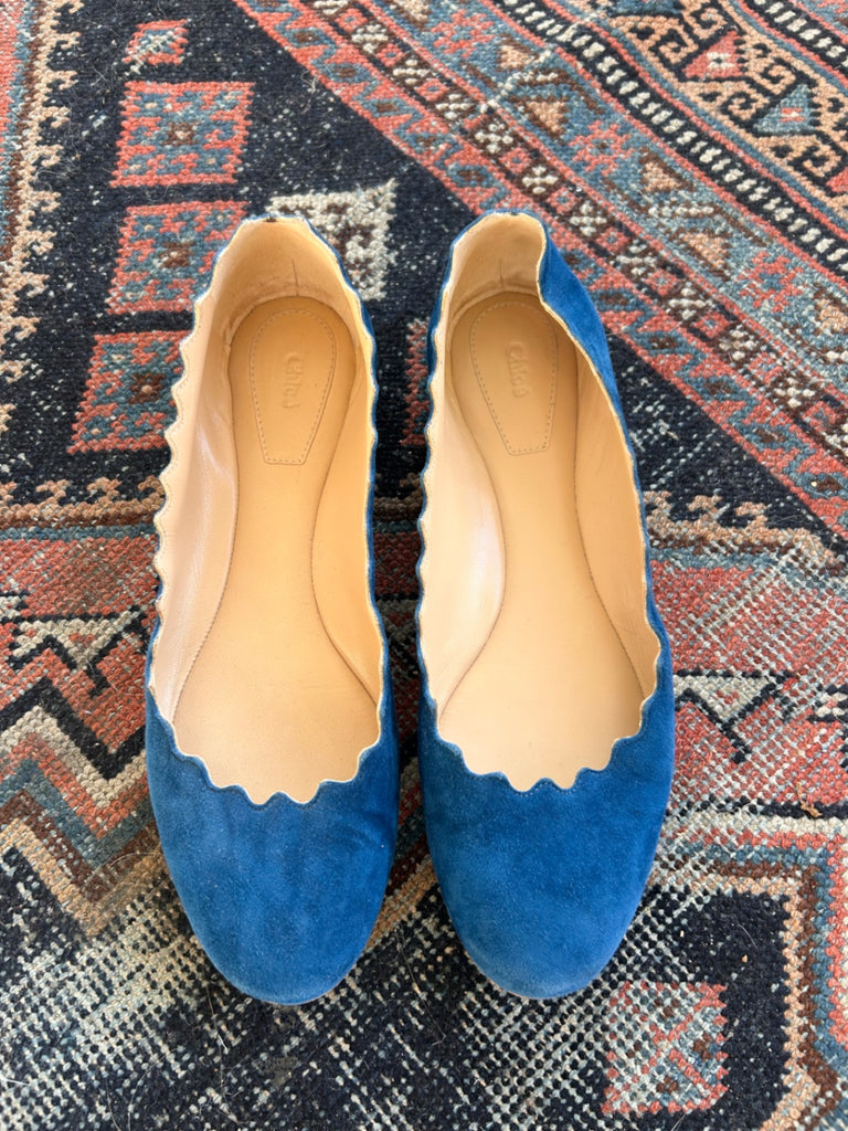 LOOP - Chloe Scalloped Blue Suede Lauren Ballerina Flats, Sz 37 (#130)