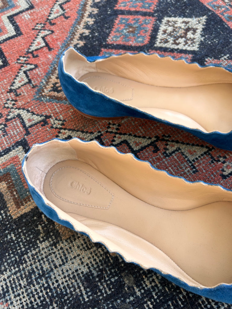 LOOP - Chloe Scalloped Blue Suede Lauren Ballerina Flats, Sz 37 (#130)