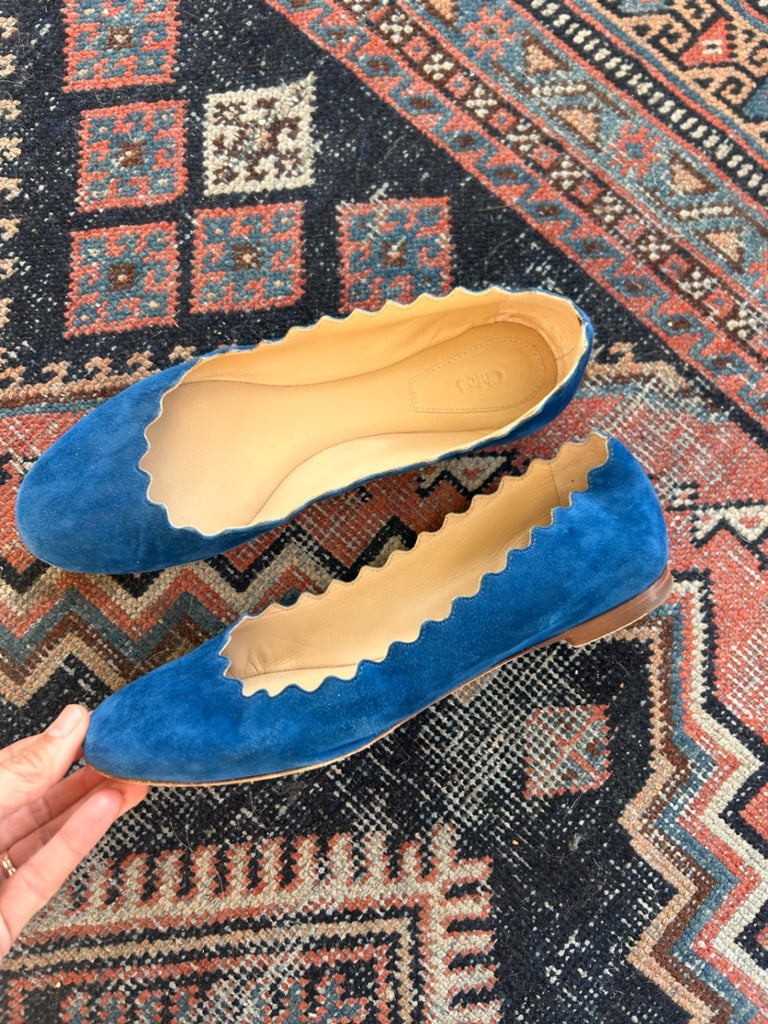 LOOP - Chloe Scalloped Blue Suede Lauren Ballerina Flats, Sz 37 (#130)