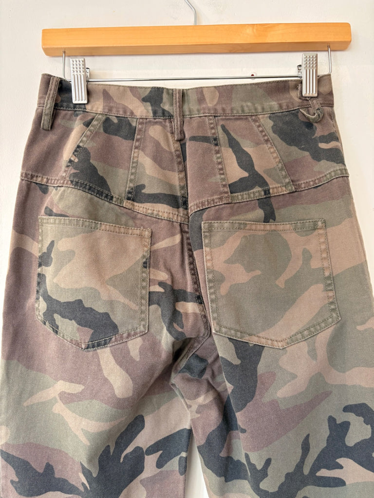 LOOP - Marissa Webb Camo pants, size 25 (#479)