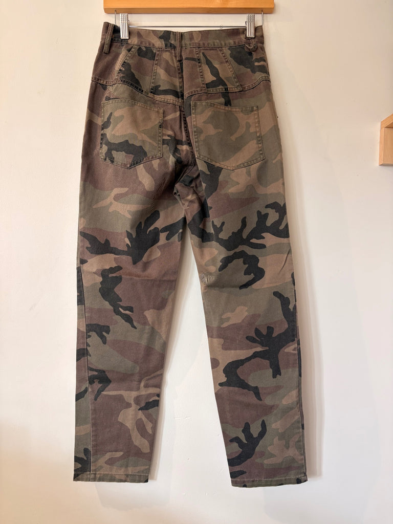 LOOP - Marissa Webb Camo pants, size 25 (#479)
