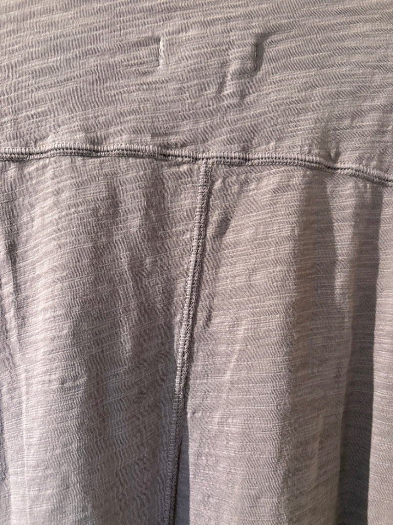LOOP - Mododoc Cotton Top, Size L (#414)